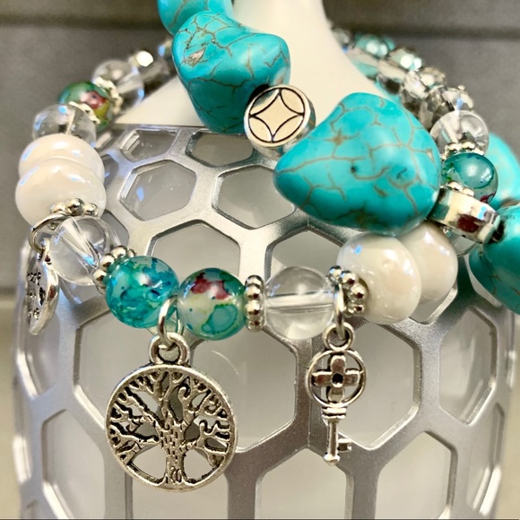 Sold Blue Howlite, Multi Bead Stretch Charm Bracelet - Picture 6 of 8